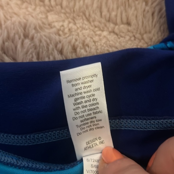 Athleta quarter zip long sleeve top - Picture 10 of 10